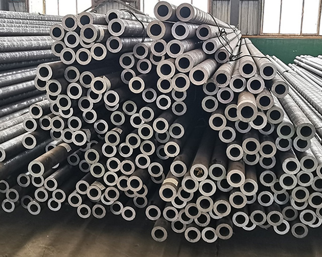 Alloy Steel Seamless Pipe ASTM A213 A335 A519